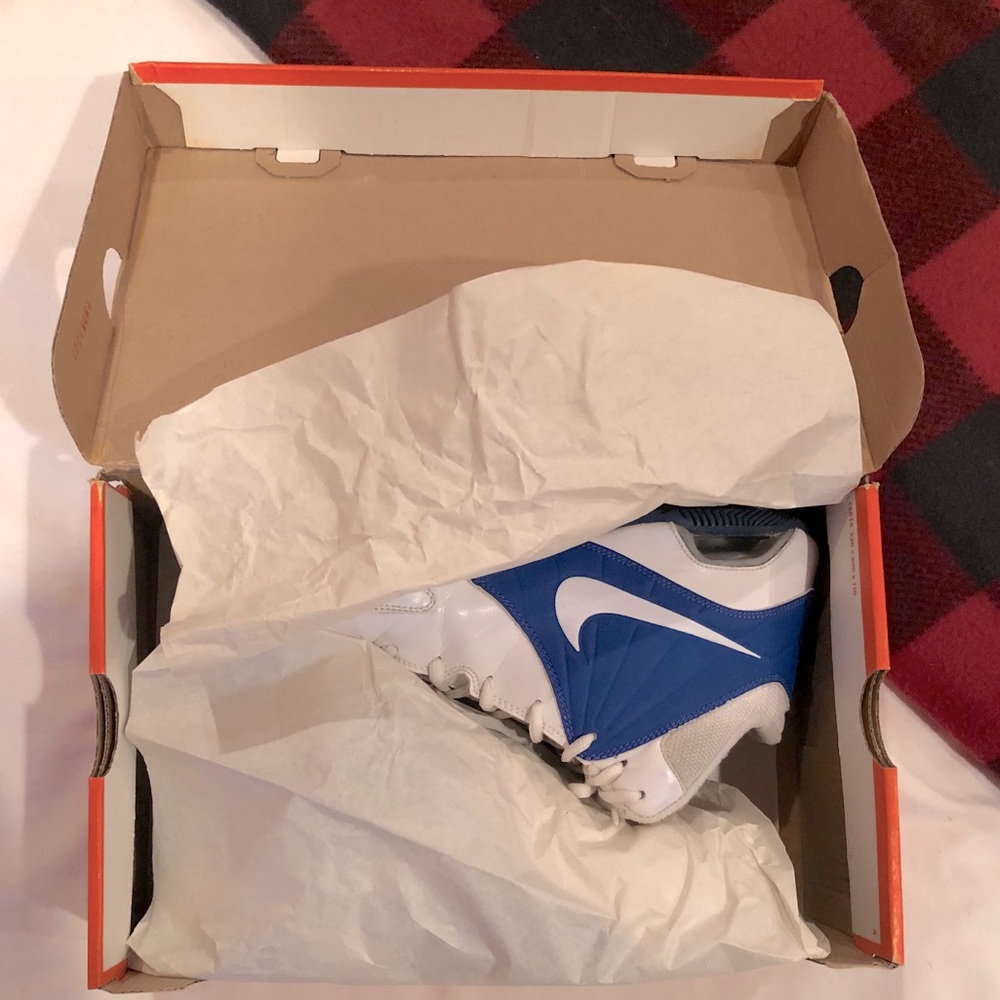Dual Fusion Basketball Shoes